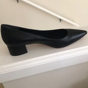 Via Spiga Guervie Leather Block Heel Pump